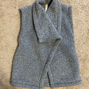 Lucy Fleece Vest